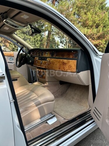 Rolls-Royce  2009, 31 km - 6.7 l - Gəncə