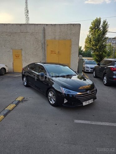 Hyundai Elantra 2019, 175,418 km - 2.0 l - Bakı