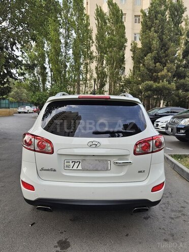 Hyundai Santa Fe 2010, 208,000 km - 2.0 л - Bakı