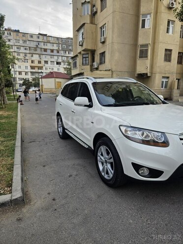 Hyundai Santa Fe 2010, 208,000 km - 2.0 л - Bakı