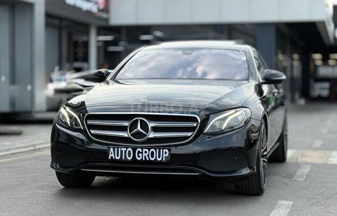 Mercedes E 300 d-9