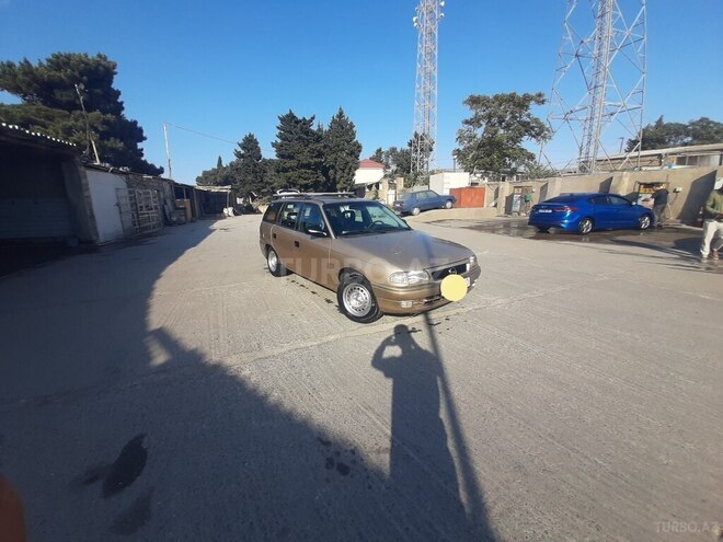 Opel Astra 1997, 416,000 km - 1.6 l - Bakı