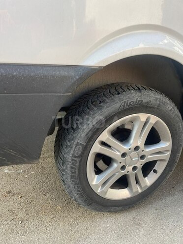 Mercedes Vito 111 2009, 278,000 km - 2.2 l - Bakı