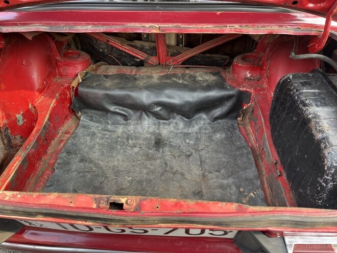 LADA (VAZ) 2106 1982, 120,000 km - 1.6 l - Qazax