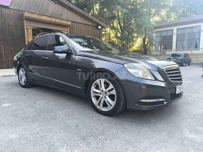 Mercedes E 220 d 2011, 363,960 km - 2.2 л - Sabirabad