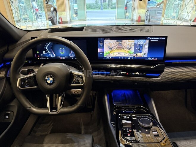 BMW 520 2023, 30,000 km - 2.0 l - Bakı