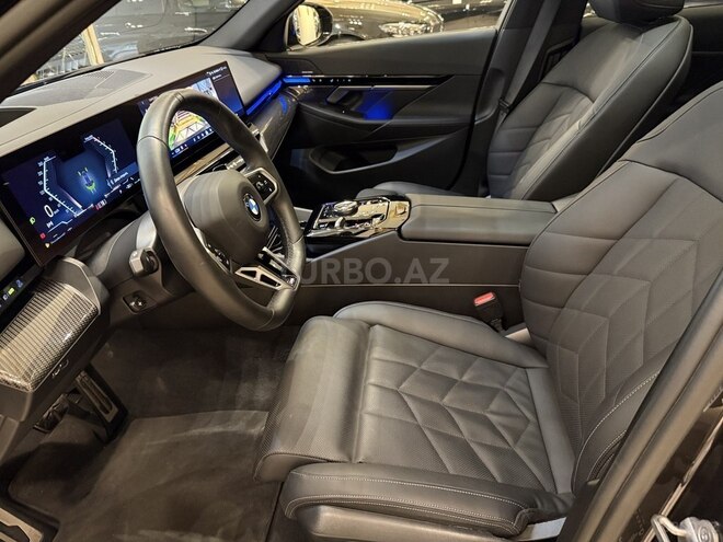 BMW 520 2023, 30,000 km - 2.0 l - Bakı