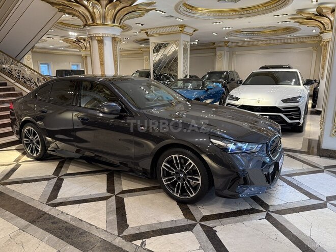 BMW 520 2023, 30,000 km - 2.0 l - Bakı