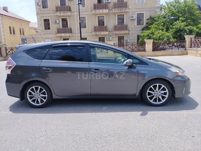 Toyota Prius V 2017, 117,482 km - 1.8 l - Bakı