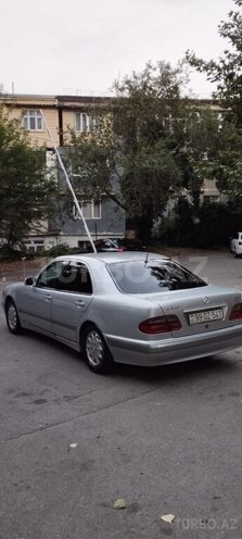 Mercedes E 220 d 2000, 509,356 km - 2.2 l - Bakı