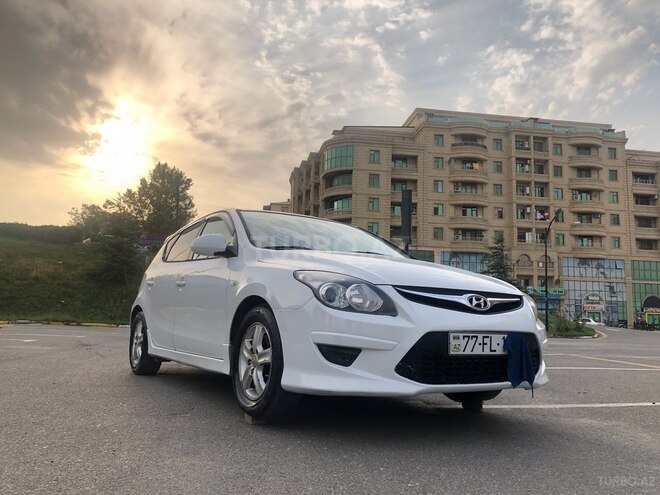 Hyundai i30 2010, 282,000 km - 1.6 l - Sumqayıt
