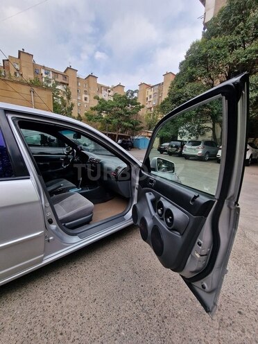 Honda Civic 2005, 200,000 km - 1.7 л - Bakı