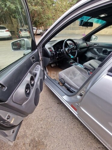 Honda Civic 2005, 200,000 km - 1.7 л - Bakı