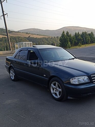 Mercedes C 200 1999, 195,000 km - 2.0 л - Yardımlı