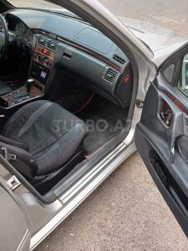 Mercedes E 230 1996, 316,456 km - 2.3 l - Bakı