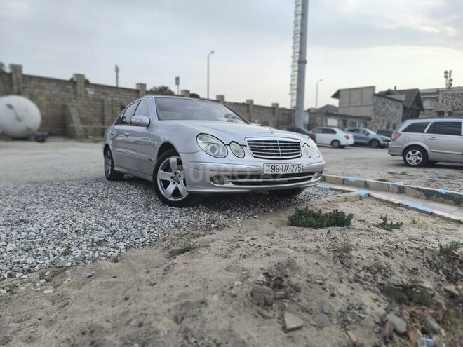 Mercedes E 270 2002, 420,000 km - 2.7 l - Bakı