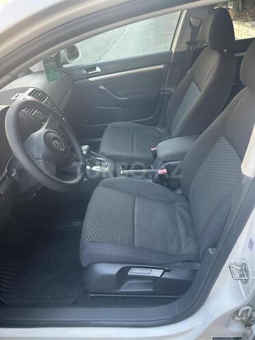 Volkswagen Jetta 2009, 190,000 km - 1.6 л - Bakı