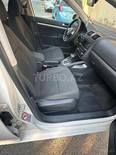Volkswagen Jetta 2009, 190,000 km - 1.6 л - Bakı