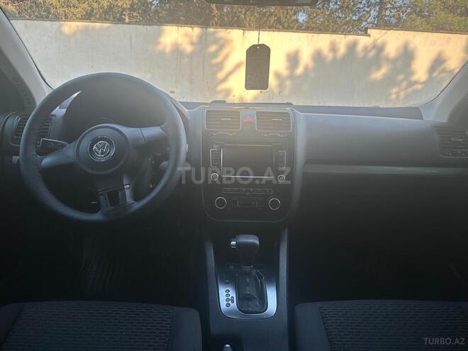 Volkswagen Jetta 2009, 190,000 km - 1.6 л - Bakı