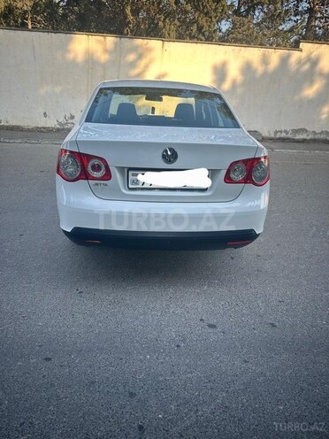 Volkswagen Jetta 2009, 190,000 km - 1.6 л - Bakı