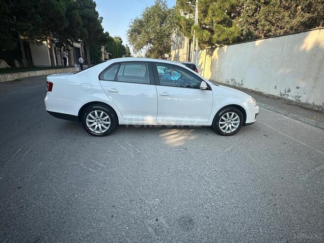 Volkswagen Jetta 2009, 190,000 km - 1.6 л - Bakı
