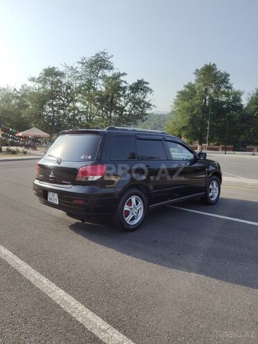 Mitsubishi Airtrek 2003, 239,000 km - 2.0 l - Zaqatala
