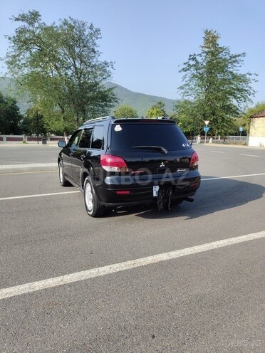 Mitsubishi Airtrek 2003, 239,000 km - 2.0 l - Zaqatala