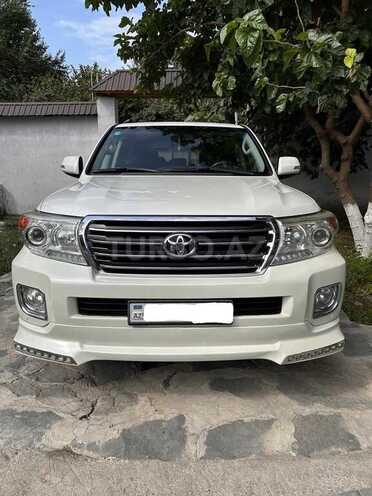 Toyota Land Cruiser 2013, 96,200 km - 4.0 l - Qobustan