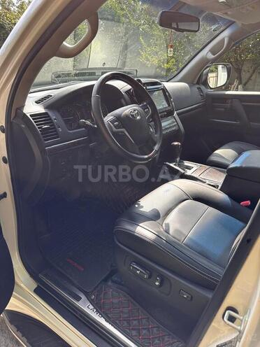 Toyota Land Cruiser 2013, 96,200 km - 4.0 l - Qobustan