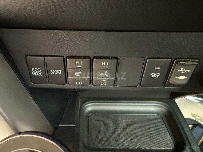 Toyota RAV4 2017, 61,000 km - 2.0 l - Bakı