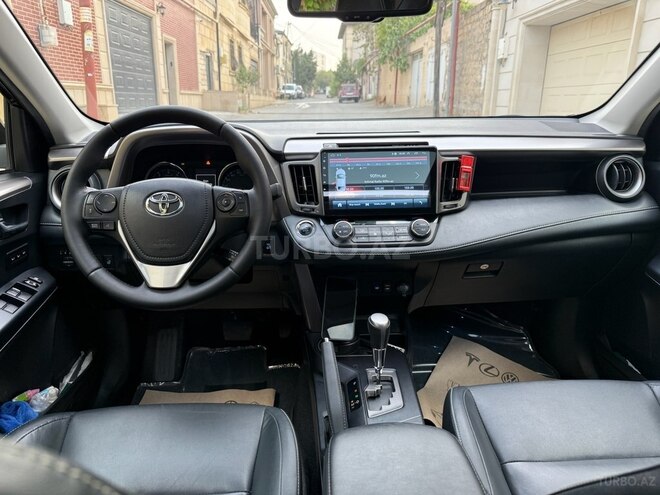 Toyota RAV4 2017, 61,000 km - 2.0 l - Bakı