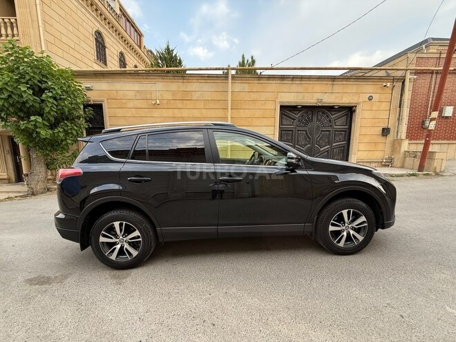 Toyota RAV4 2017, 61,000 km - 2.0 l - Bakı