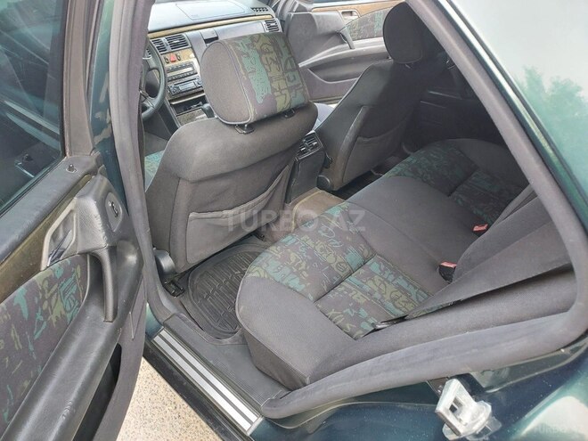 Mercedes E 230 1996, 425,800 km - 2.3 l - Bakı