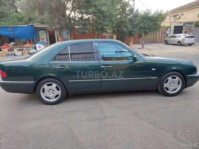 Mercedes E 230 1996, 425,800 km - 2.3 l - Bakı