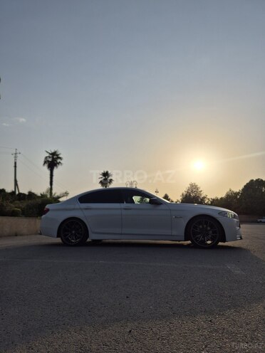 BMW 528 2013, 299,000 km - 2.0 l - Bərdə