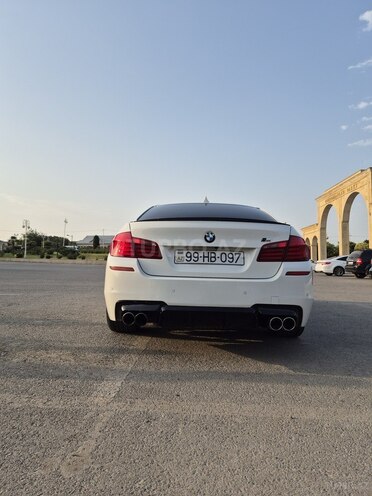 BMW 528 2013, 299,000 km - 2.0 l - Bərdə