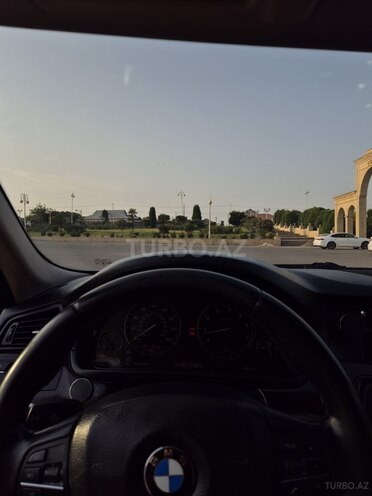 BMW 528 2013, 299,000 km - 2.0 l - Bərdə