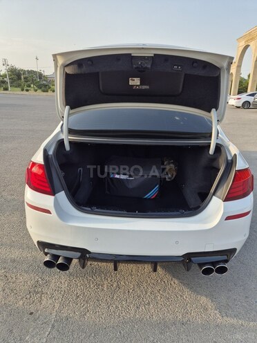 BMW 528 2013, 299,000 km - 2.0 l - Bərdə