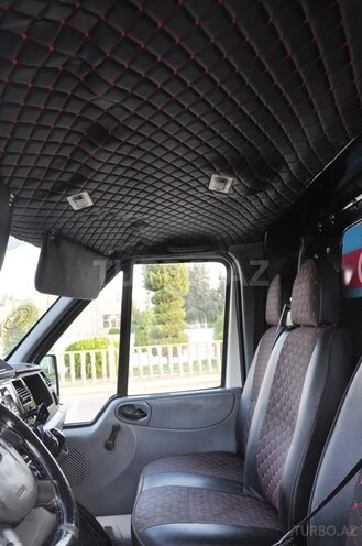 Ford Transit 2007, 325,000 km - 2.4 l - Saatlı