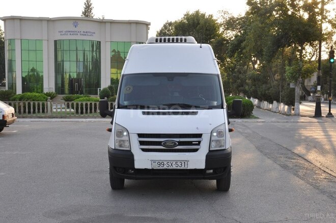 Ford Transit 2007, 325,000 km - 2.4 l - Saatlı