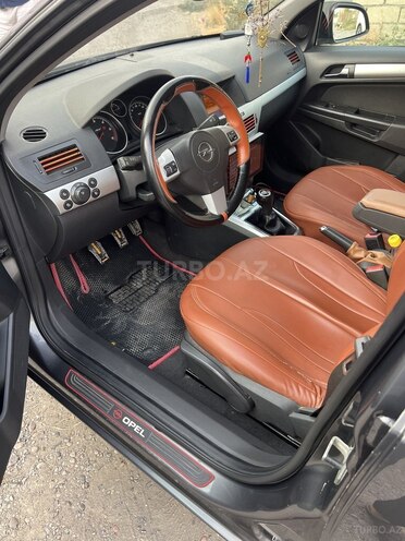 Opel Astra 2009, 310,000 km - 1.3 l - Bakı