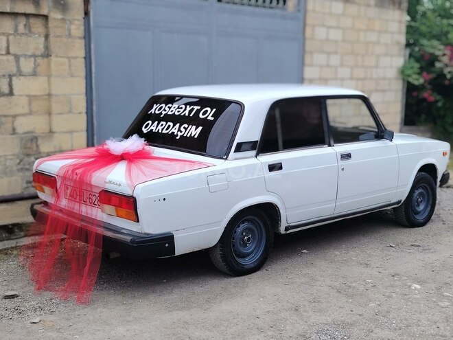 LADA (VAZ) 2107 1993, 355,000 km - 1.6 л - Quba