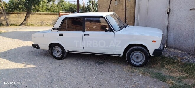 LADA (VAZ) 2107 1993, 355,000 km - 1.6 л - Quba