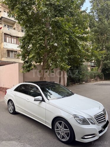 Mercedes E 300 2012, 199,000 km - 3.0 l - Bakı