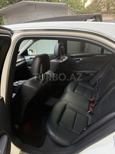 Mercedes E 300 2012, 199,000 km - 3.0 l - Bakı