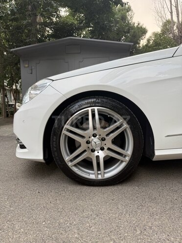 Mercedes E 300 2012, 199,000 km - 3.0 l - Bakı