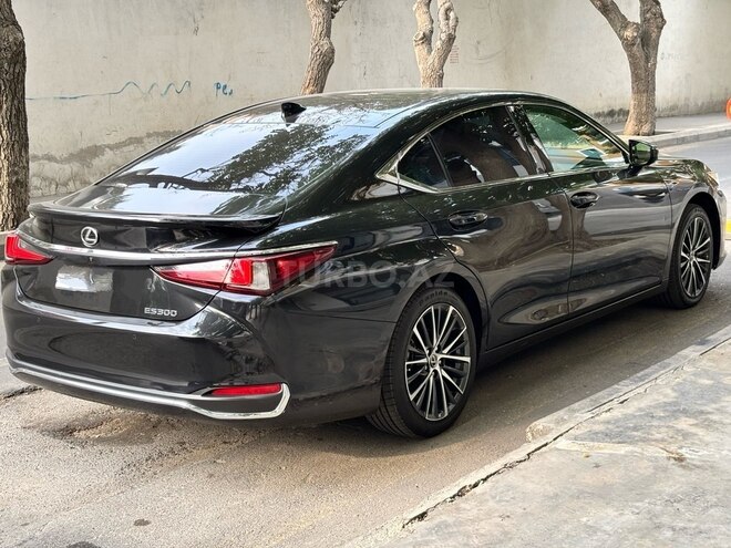 Lexus ES 300h 2024, 56,000 km - 2.5 l - Bakı