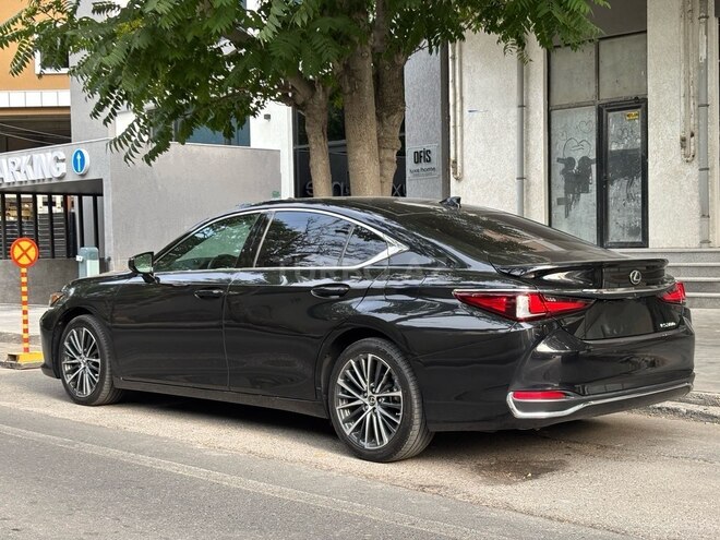 Lexus ES 300h 2024, 56,000 km - 2.5 l - Bakı