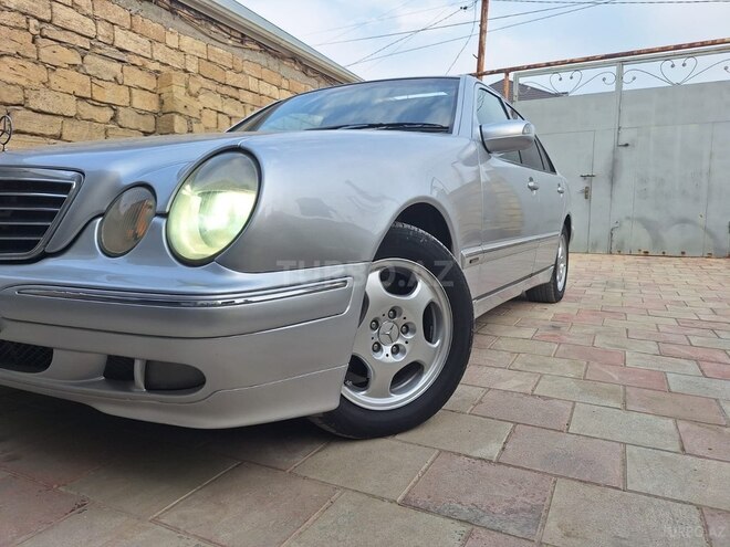 Mercedes E 270 2000, 365,000 km - 2.7 l - Bakı