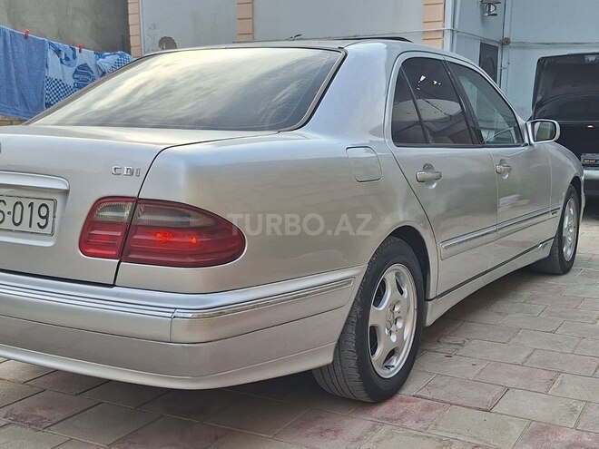 Mercedes E 270 2000, 365,000 km - 2.7 l - Bakı